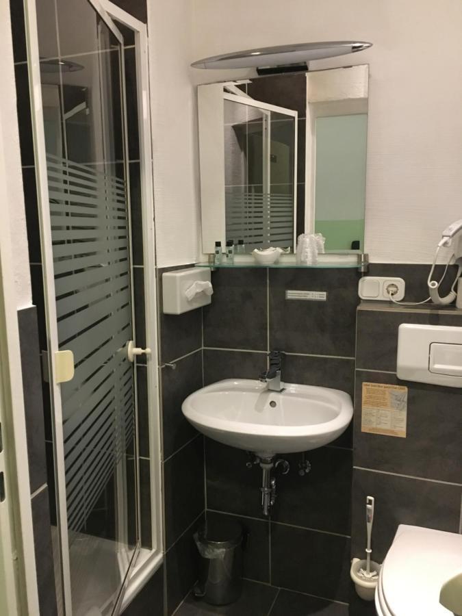 Hotel Augsburg Goldener Falke Экстерьер фото
